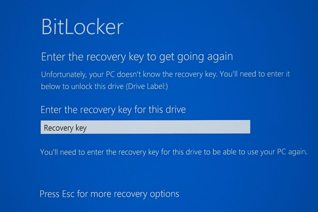 Windows 11でBitLockerの回復キーが突然要求される